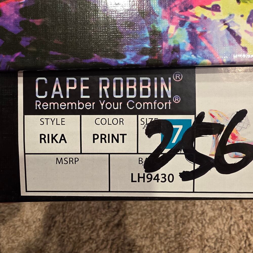 NIB Cape Robbin Rika clear rhinestone-accented straps platform flared heels sz 7 - Picture 8 of 8